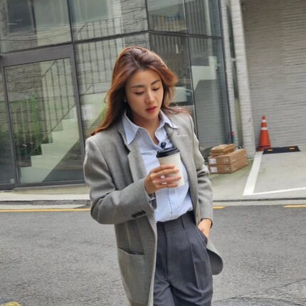 두 아이 엄마 맞아? 실물 보면 너무 이뻐서 놀란다는 여배우의 웨이브펌
