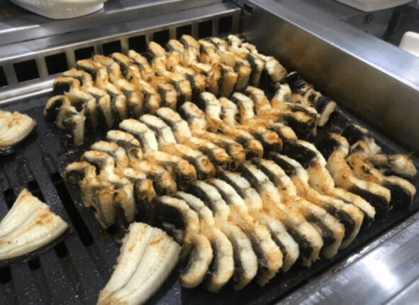 장어 먹을 때 “이 음식”과 같이 먹으면 보양식이 보약으로 변합니다.