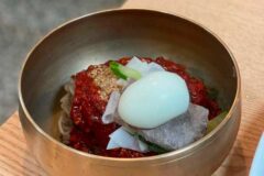 세월의 손맛이 켜켜이 쌓인 변하지 않는 매력 노포 맛집 5곳