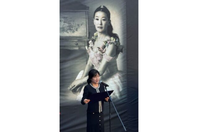 “가장 진실한 땅, 연극”..열정의 배우 故 윤석화, 영면에 들다