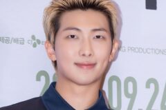 ‘해체 언급’ RM, 해명하더니… 또 ‘돌발 발언’