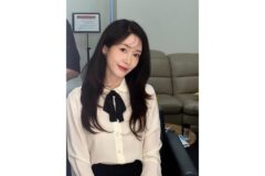 40대 맞아?두 아이 엄마지만 여전히 미모로 시선 끄는 1세대 아이돌의 레이어드 컷