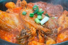 집밥 같은 정성과 든든함을 한 상에 담아내는 백반 맛집 5곳