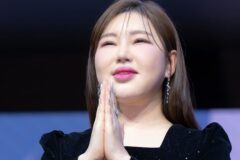 ’38세’ 송가인, 드디어 ‘경사’… 축하 쏟아져