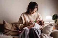 여러 논란속에 당당하게 세계 1위 차지하며 전세계 열광중인 K-콘텐츠