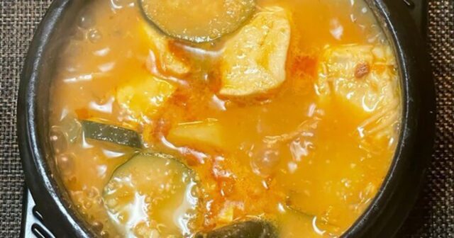 된장찌개 “이렇게” 끓이세요 고깃집 사장님이 공개한 노하우입니다.