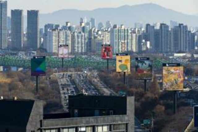 한겨울 도심을 밝히는 예술의 온기 국립현대미술관 ‘도로 위 미술관’, 회화 명작 새 단장