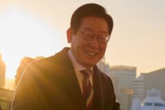 李, 드디어 ‘여론 반전’… 지지층 환호