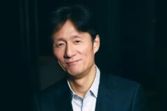 천만 관객 불러모은 일본의 국민 영화 감독인 이 50대 한국인
