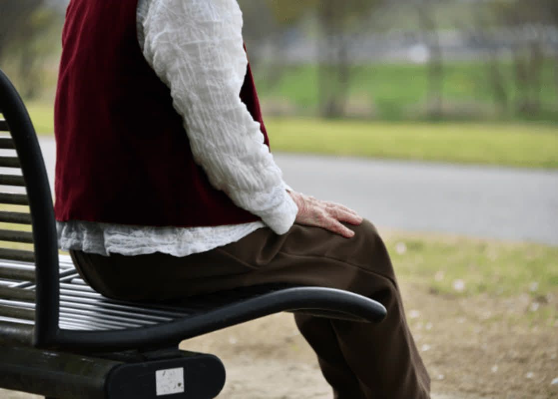 지금 행복하지 않다고 느끼는 당신에게 - by 에디터 H - 뉴스레터 Vezaki, image size:1118x800