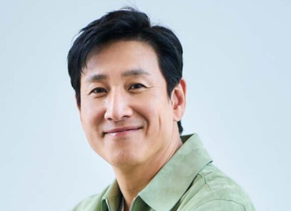 故 이선균 2주기, 묘비명에 새겨진 못다 한 진심