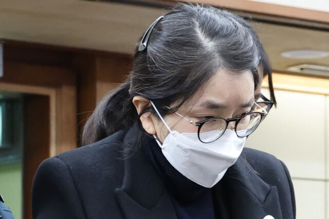 김건희, 끝내 ‘주인공’ 됐다… 정치권 술렁