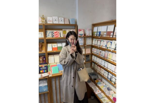 이게 바로 원조 여친룩! 안소희, 감성 가득한 일상 속 돋보이는 ‘청순 아우라