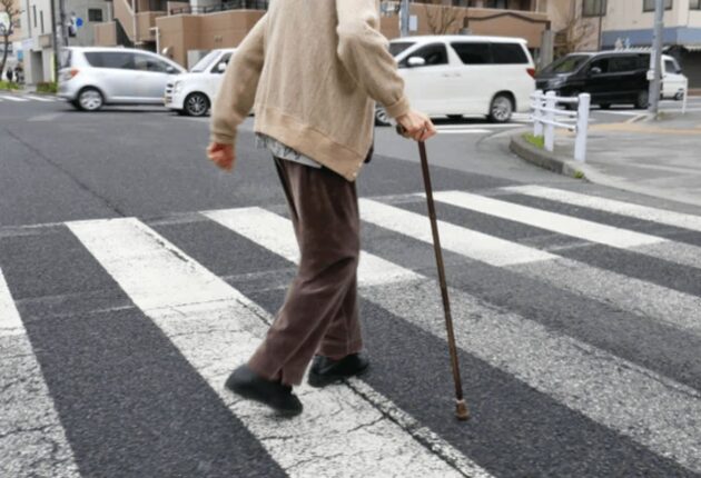 하루 5분씩 “이 운동” 하세요, 90살 넘어도 지팡이가 필요 없습니다.