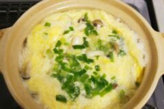 계란을 풀어서 “이 가루”를 넣으세요, 고깃집에서 먹던 그 계란찜 됩니다.
