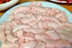 여행객과 현지인이 함께 찾는 진한 개성의 대구 맛집 5곳