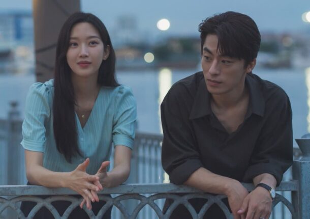 멜로 영화의 부활 ‘만약에 우리’ 100만 흥행, 20대 관객 주도