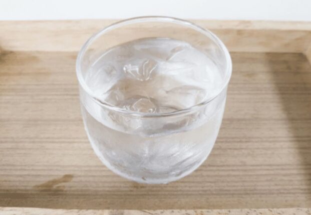 당장 끊으세요 “밥먹고 먹으면 몸에 독인 음식 3가지” 2위 찬물 1위 이것