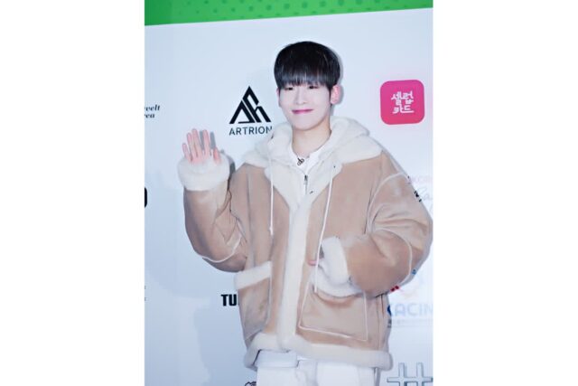 [NF포토] ‘DE BUG GOLF VIP PARTY’ 인플루언서 강우인, 포근한 무드의 시어링 재킷으로 현장 장악