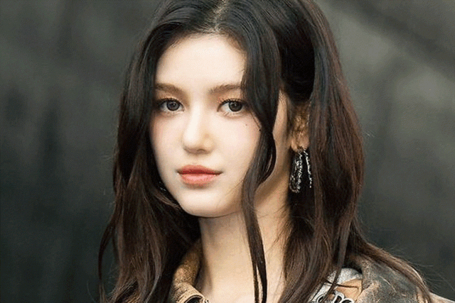 ‘뉴진스 퇴출’ 다니엘, 이번엔 ‘왕따설’…