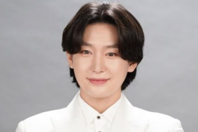 김용빈, 새해부터 희소식… ‘환호 세례’