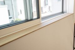 지금 당장 창틀에 “이것”을 깔아두세요, 난방비 20만원 절약 됩니다.