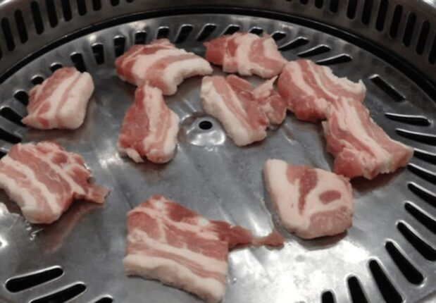 삼겹살 고를 때 “딱 이것”만 보세요, 정육점 사장님이 공개한 노하우입니다.