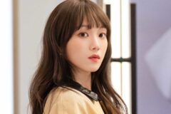 ’35세’ 이성경, ‘핑크빛’ 근황… 사진 포착