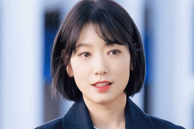 박신혜, ‘내부 고발’… 돌연 실종 상태