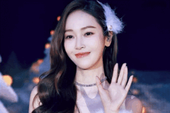 제시카, 돈 떨어졌나… ‘소녀시대’ 팔이 中