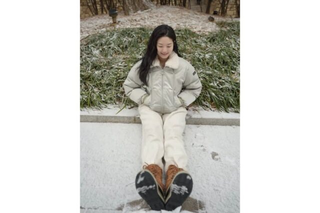 류이서, 전진이 반한 눈부신 미소… 화이트 패딩 입고 ‘겨울 왕국’ 주인공 등극