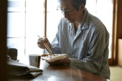 다 떠납니다.. “주변 사람들 다 떠나고 홀로 남는 사람 특징” 1위는 이것.