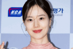 문채원, 복귀한 줄… ‘돌연 은퇴 선언’