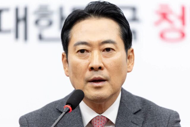 “탈수에 쓰러져”… 장동혁, 단식 6일 만에 ‘비상’