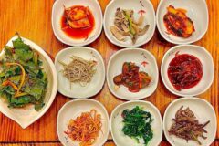 한 분야의 정점에서 기준을 만들어온 손맛이 살아 있는 명인의 맛집 5곳