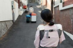 “돈이 있어도…” 가난한 부모 밑에서 자란 사람들의 공통적인 습관 4가지