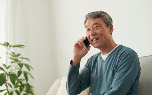“하루 10분만 해도 뇌가 달라집니다” 치매 위험 낮춘 사람들의 공통된 습관 1위