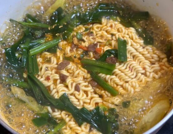 라면 먹을 때 “이것 한스푼” 넣으세요, PC방 라면보다 3배 맛있습니다.