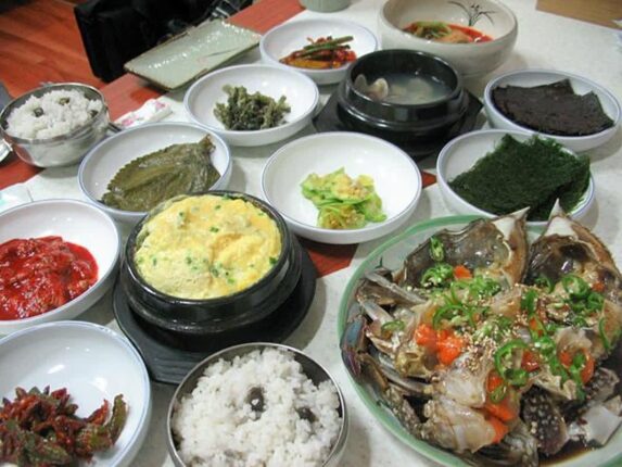 “의사들이 식당 가면 절대 손도 안 대는 반찬” 정말 맛있지만 췌장을 괴롭히는 음식