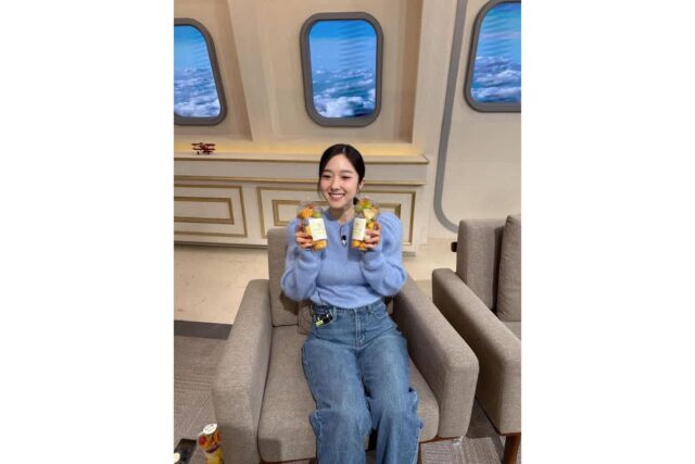 “대학생이라 해도 믿겠네” 이혜성, 과일보다 상큼한 비주얼의 청바지 코디룩