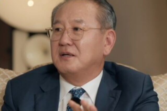 ‘선박왕’ 김현겸, 빚 보증 실패… 위기 직면