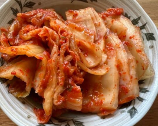 김치국물 버리지 말고 “냉동” 시키세요, 주부9단이 공개한 꿀팁 입니다.