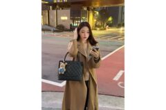 “환승연애 끝판왕 미모” 성해은, 밤거리 환하게 밝히는 럭셔리 코트룩