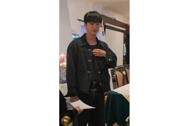 남자 연예인들은 이미 선점한 봄코디 꿀템 (ft. 랩원오원 남자 데님자켓)
