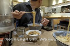 혼밥하는 이재용을 마주친 유튜버.jpg