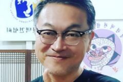 ‘李 지지’ 김의성, 결국 멱살 잡혔다…
