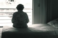 사채업자보다 나쁘다..”노년에 반드시 인연을 끊어야 하는 사람” 1위 이것.