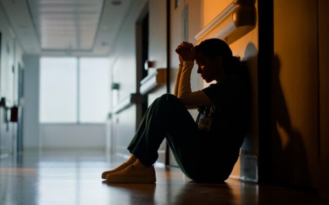 “사랑도 사과도 아니었다” 사람이 죽기 전 가장 많이 남기는 말 ‘1위’