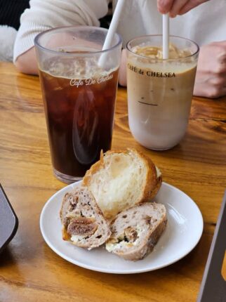 김포대형카페 빵과 커피 맛있는 통진 카페드첼시