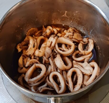 오징어를 “이 재료”와 함께 삶으세요, 호텔 총주방장 비밀 노하우 입니다.